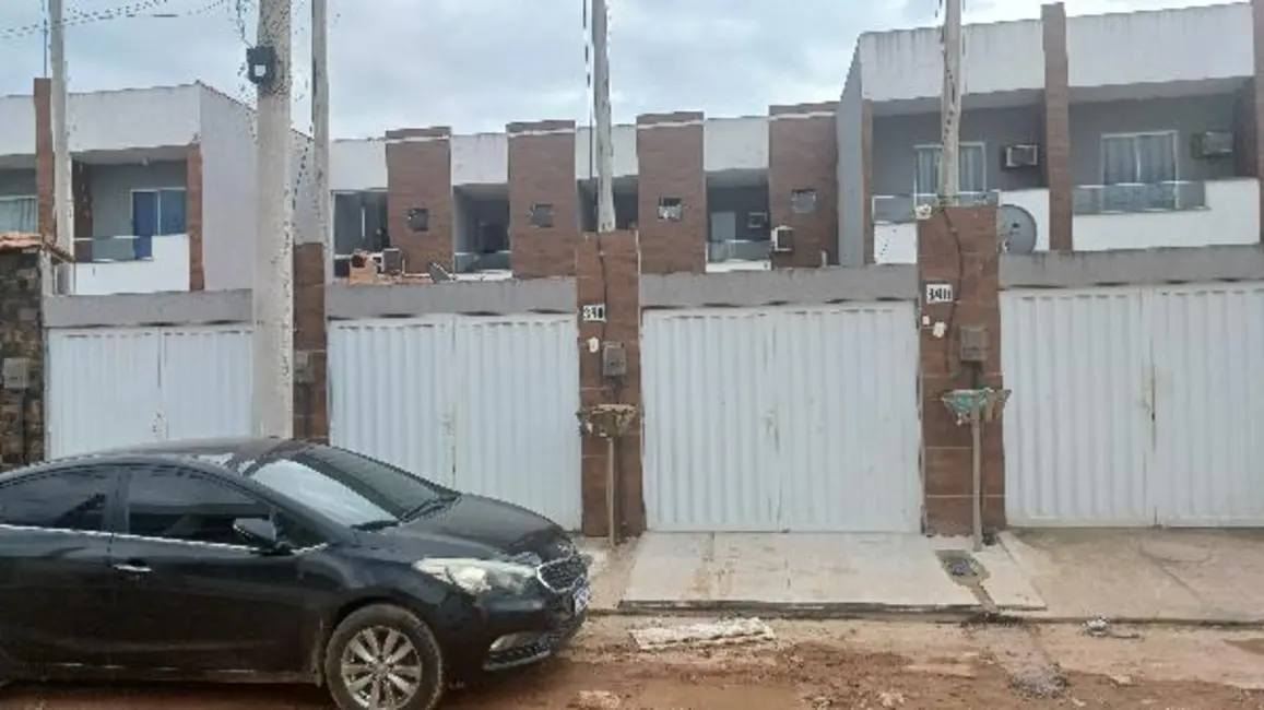 Foto 1 de Casa com 2 quartos à venda, 109m2 em São Vicente, Belford Roxo - RJ