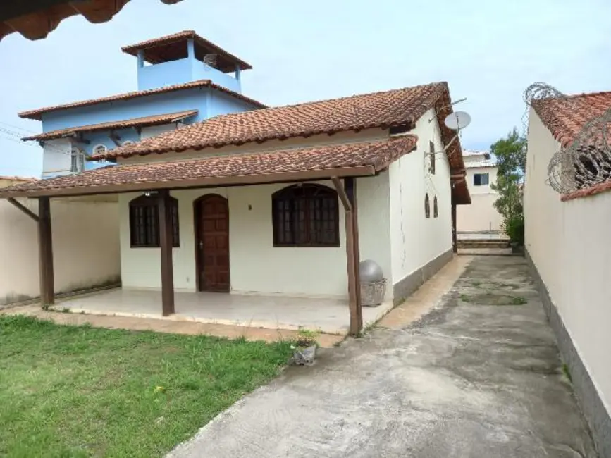 Foto 1 de Casa com 2 quartos à venda, 300m2 em Marica - RJ
