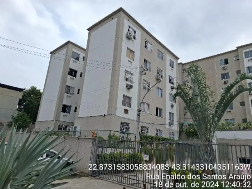 Foto 1 de Apartamento com 2 quartos à venda, 41m2 em Engenheiro Leal, Rio De Janeiro - RJ