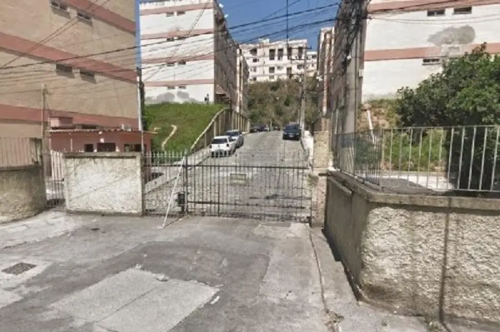 Foto 1 de Apartamento com 2 quartos à venda, 60m2 em Gradim, Sao Goncalo - RJ