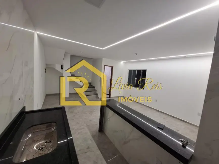 Casa com 2 quartos à venda, 56m2 em Enseada das Gaivotas, Rio Das Ostras - RJ - imagem 3 Foto 3 de Casa com 2 quartos à venda, 56m2 em Enseada das Gaivotas, Rio Das Ostras - RJ