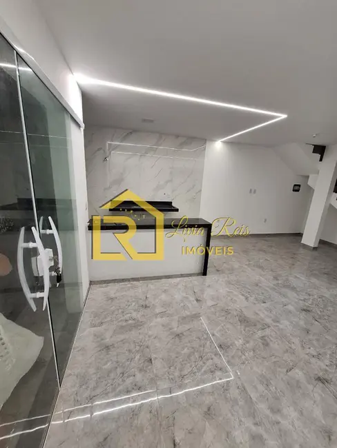 Casa com 2 quartos à venda, 56m2 em Enseada das Gaivotas, Rio Das Ostras - RJ - imagem 5 Foto 5 de Casa com 2 quartos à venda, 56m2 em Enseada das Gaivotas, Rio Das Ostras - RJ