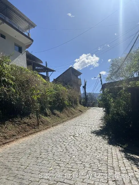 Foto 1 de Casa com 2 quartos à venda, 377m2 em Cachoeiras De Macacu - RJ