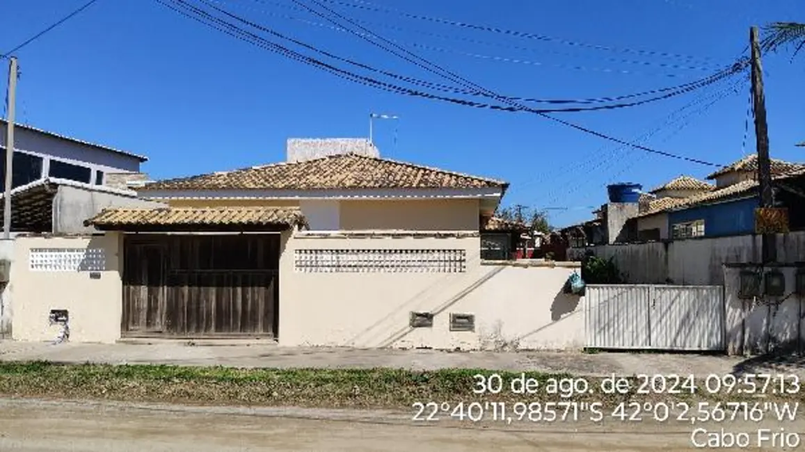 Foto 1 de Casa com 2 quartos à venda, 143m2 em Cabo Frio - RJ