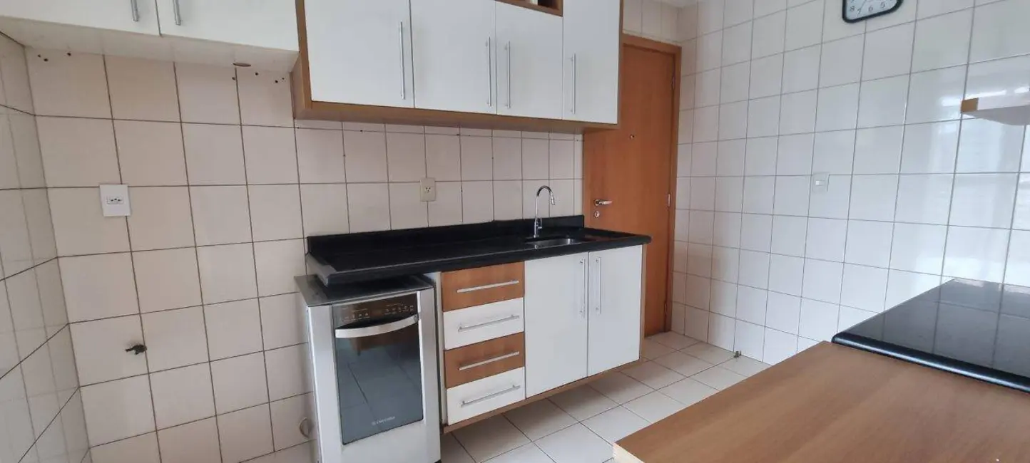 Foto 9 de Apartamento com 3 quartos para alugar, 158m2 em Aleixo, Manaus - AM