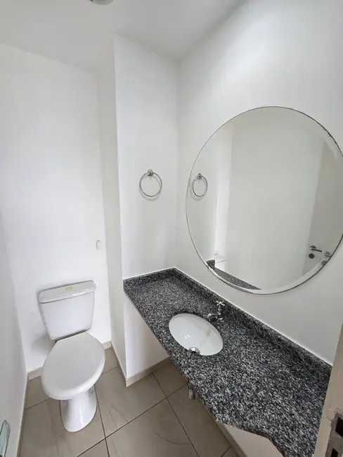 Apartamento com 3 quartos para alugar, 105m2 em Aleixo, Manaus - AM - imagem 3 Foto 3 de Apartamento com 3 quartos para alugar, 105m2 em Aleixo, Manaus - AM