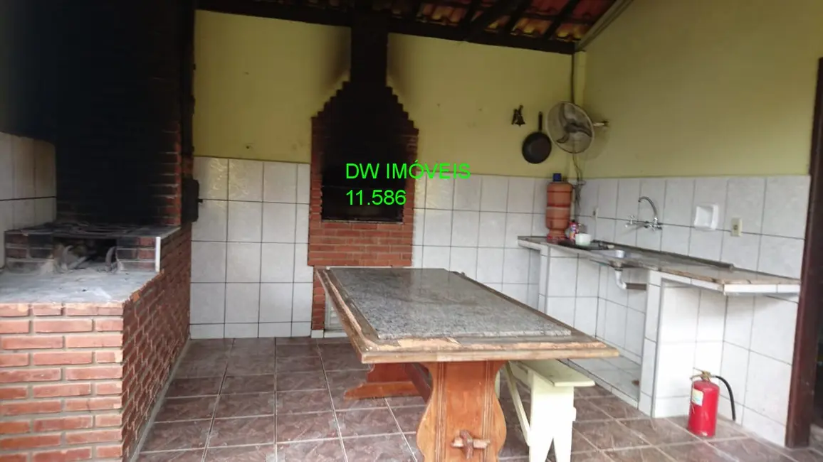 Foto 9 de Sítio / Rancho com 3 quartos à venda, 300m2 em Juquitiba - SP