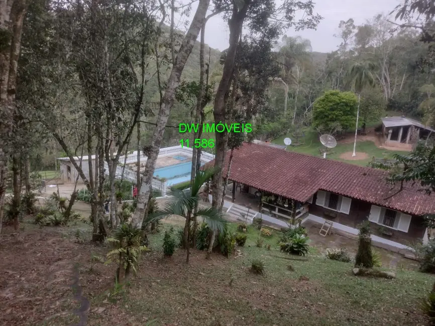 Foto 1 de Sítio / Rancho com 3 quartos à venda, 350m2 em Juquitiba - SP