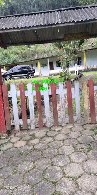 Foto 2 de Sítio / Rancho com 2 quartos à venda, 250m2 em Miracatu - SP