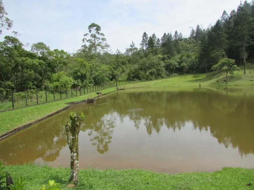 Foto 5 de Sítio / Rancho com 2 quartos à venda, 550m2 em Juquitiba - SP