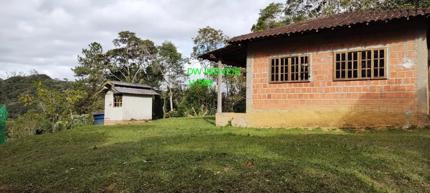 Foto 2 de Chácara com 3 quartos à venda, 120m2 em Juquitiba - SP