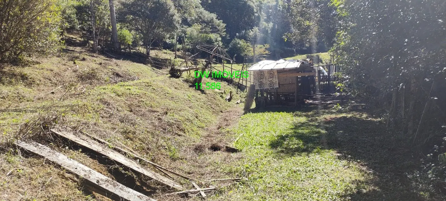 Foto 8 de Sítio / Rancho com 3 quartos à venda, 250m2 em Juquitiba - SP
