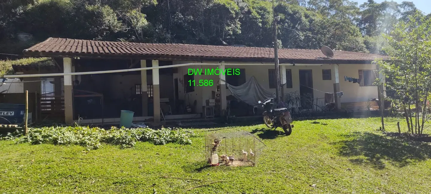 Foto 2 de Sítio / Rancho com 3 quartos à venda, 250m2 em Juquitiba - SP