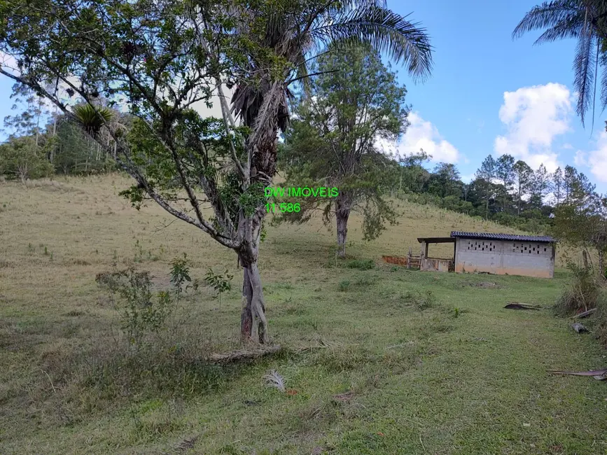 Foto 3 de Sítio / Rancho com 3 quartos à venda, 250m2 em Juquitiba - SP