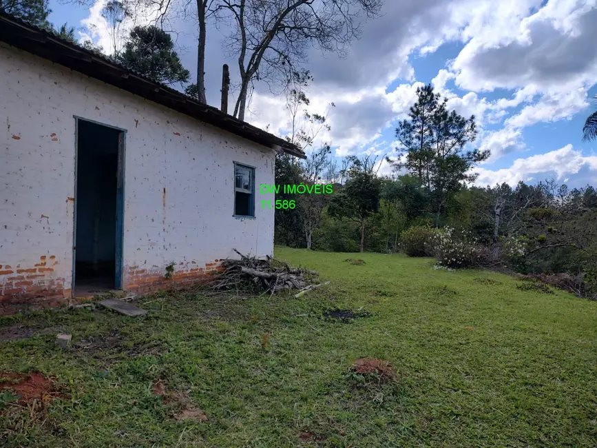 Foto 2 de Sítio / Rancho com 3 quartos à venda, 250m2 em Juquitiba - SP