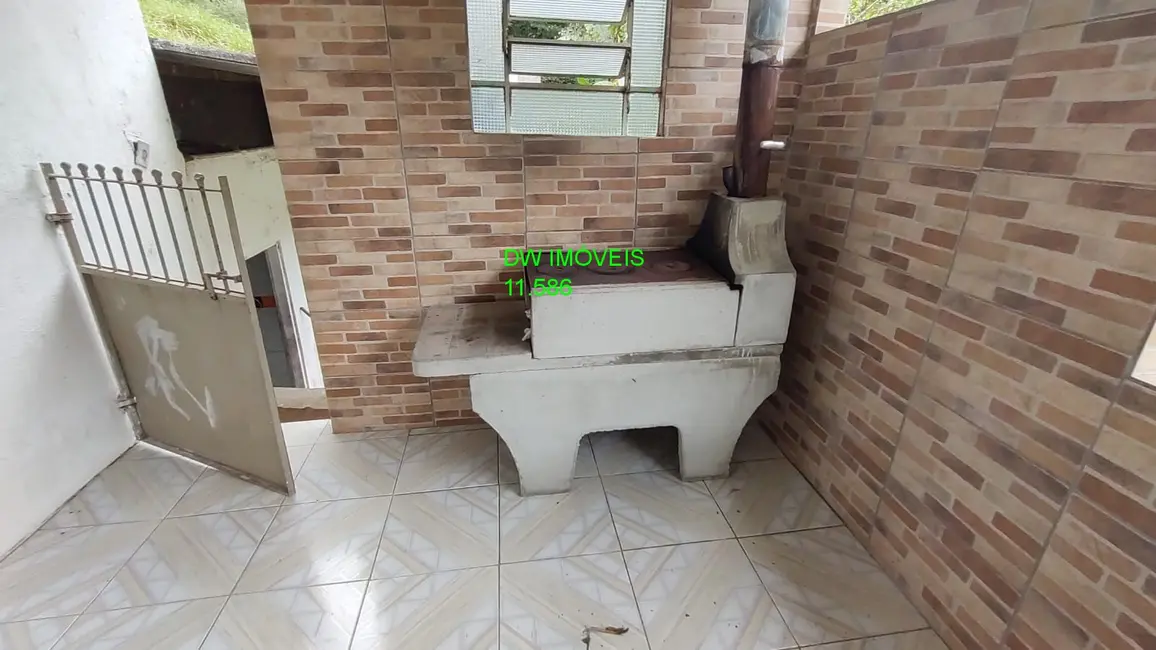 Foto 2 de Sítio / Rancho com 2 quartos à venda, 230m2 em Miracatu - SP