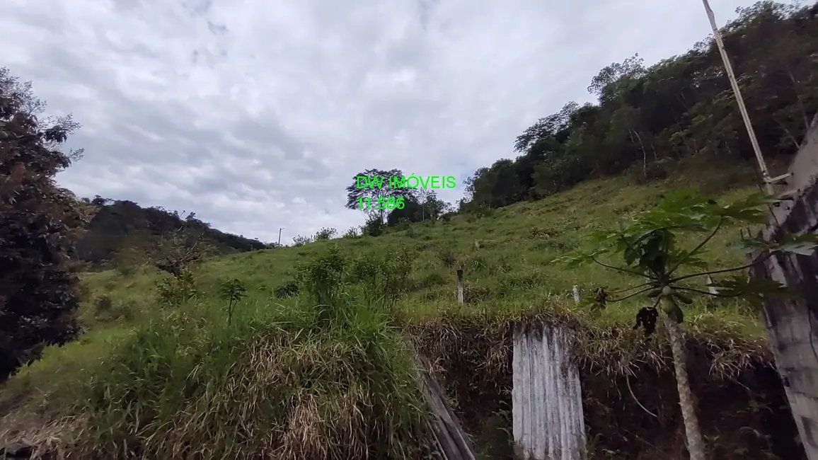 Foto 5 de Sítio / Rancho com 2 quartos à venda, 230m2 em Miracatu - SP