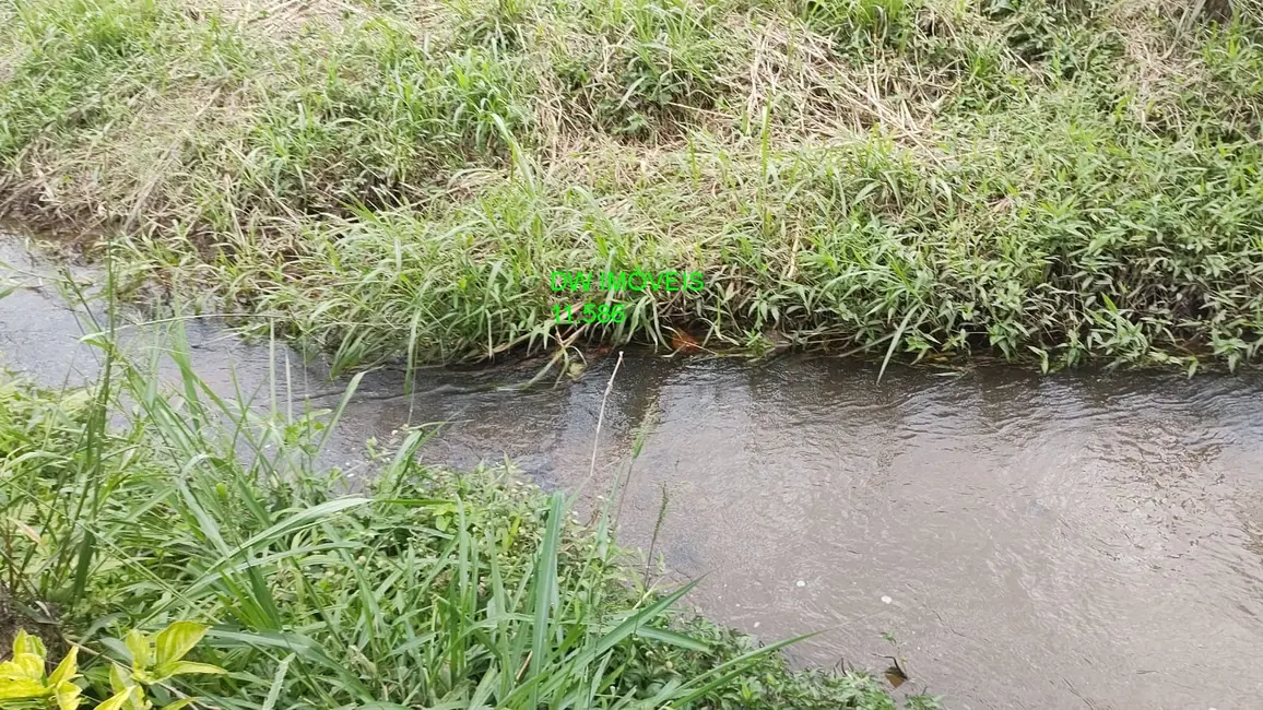 Foto 1 de Sítio / Rancho com 2 quartos à venda, 230m2 em Miracatu - SP