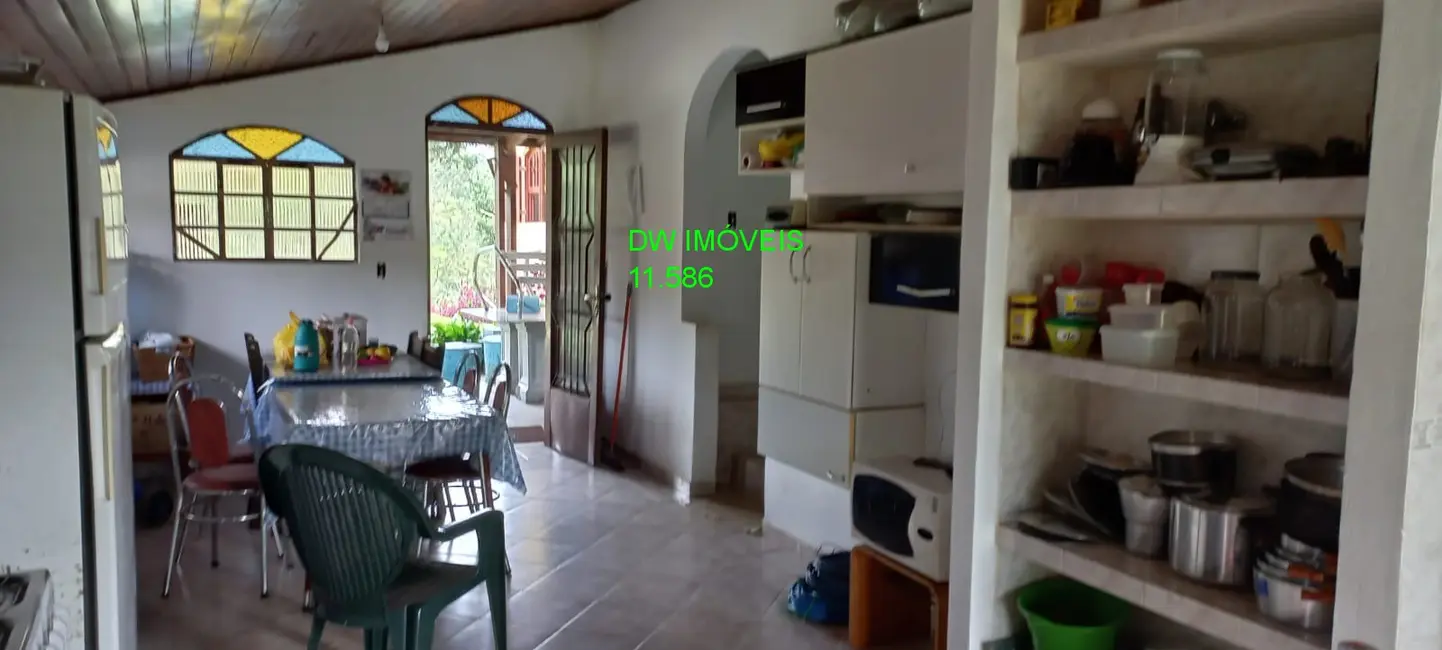 Sítio / Rancho com 2 quartos à venda, 350m2 em Juquitiba - SP - imagem 6 Foto 6 de Sítio / Rancho com 2 quartos à venda, 350m2 em Juquitiba - SP