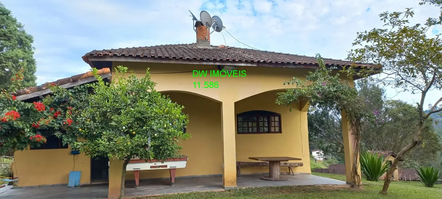 Sítio / Rancho com 2 quartos à venda, 350m2 em Juquitiba - SP - imagem 3 Foto 3 de Sítio / Rancho com 2 quartos à venda, 350m2 em Juquitiba - SP