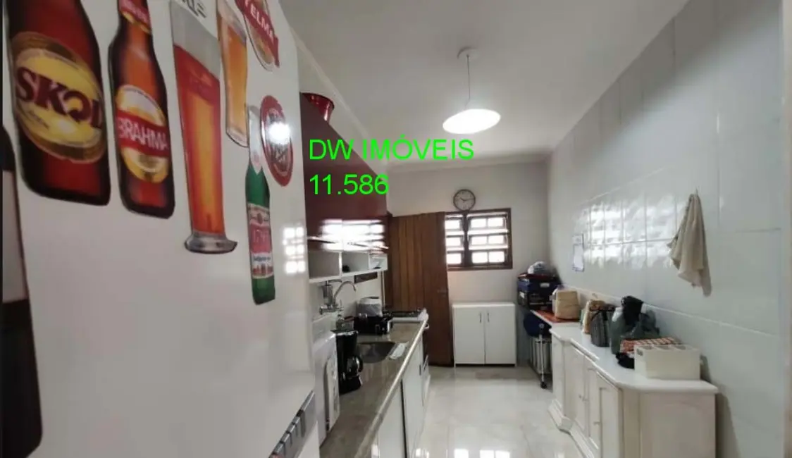 Casa com 3 quartos à venda, 170m2 em Peruibe - SP - imagem 3 Foto 3 de Casa com 3 quartos à venda, 170m2 em Peruibe - SP