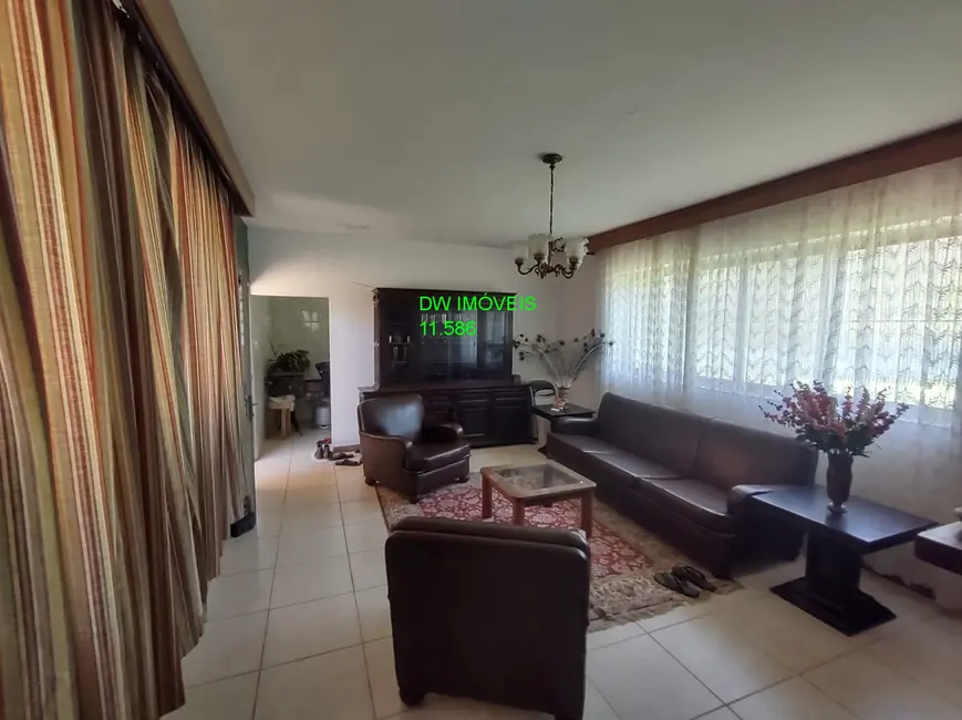 Foto 5 de Sítio / Rancho com 2 quartos à venda, 350m2 em Barnabés, Juquitiba - SP