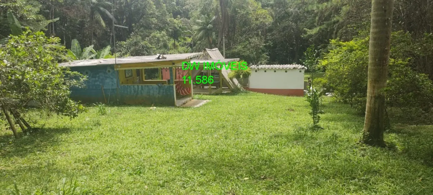 Foto 2 de Chácara com 3 quartos à venda, 200m2 em Juquitiba - SP