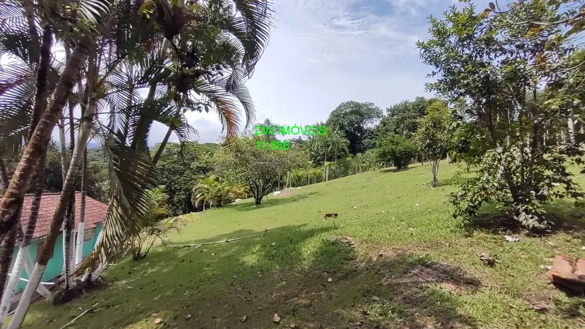 Sítio / Rancho com 5 quartos à venda, 350m2 em Miracatu - SP - imagem 2 Foto 2 de Sítio / Rancho com 5 quartos à venda, 350m2 em Miracatu - SP