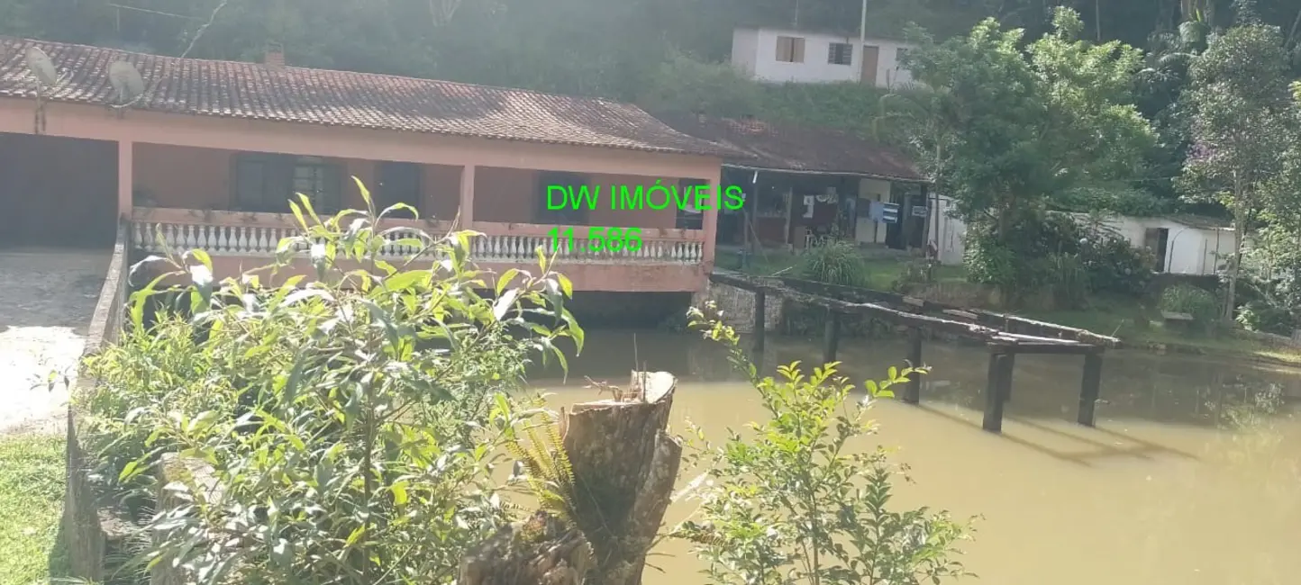 Foto 7 de Chácara com 2 quartos à venda, 200m2 em Juquitiba - SP