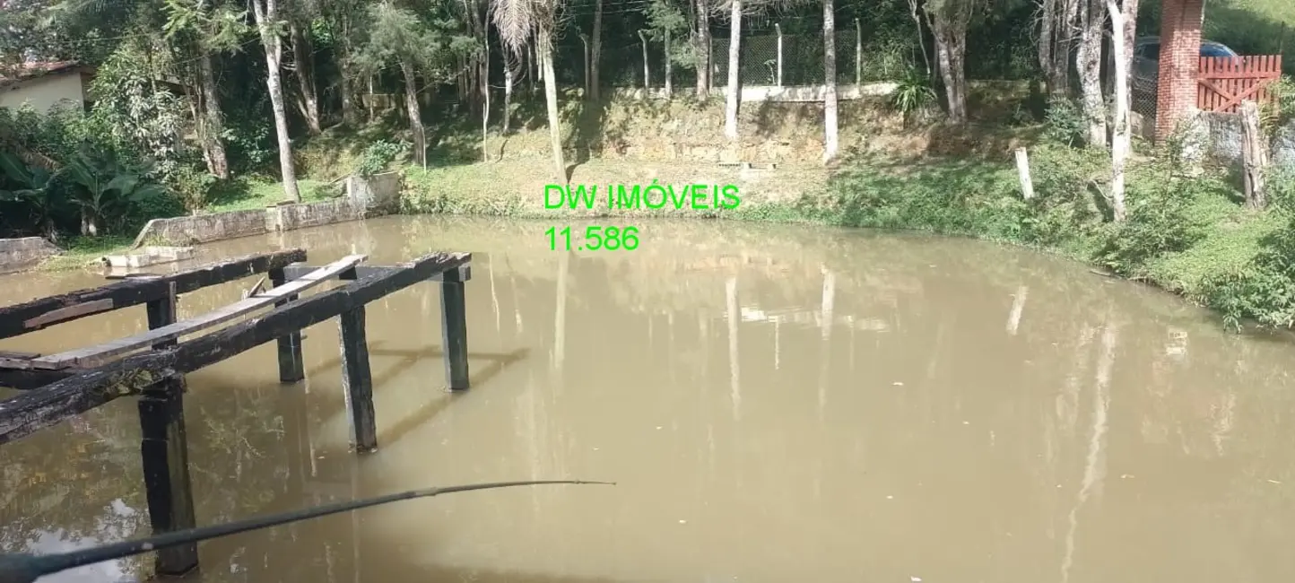 Foto 5 de Chácara com 2 quartos à venda, 200m2 em Juquitiba - SP