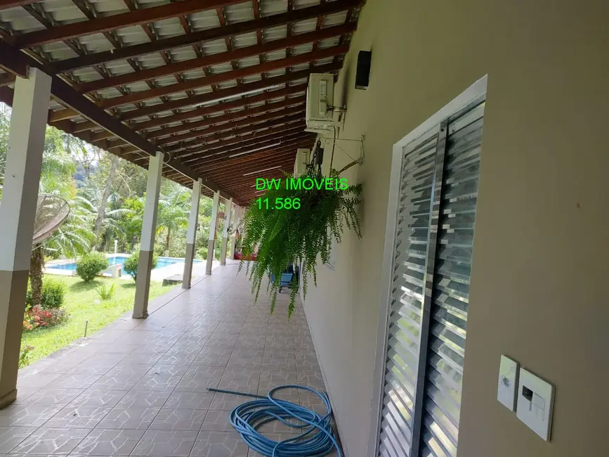 Foto 3 de Sítio / Rancho com 3 quartos à venda, 350m2 em Centro, Juquitiba - SP