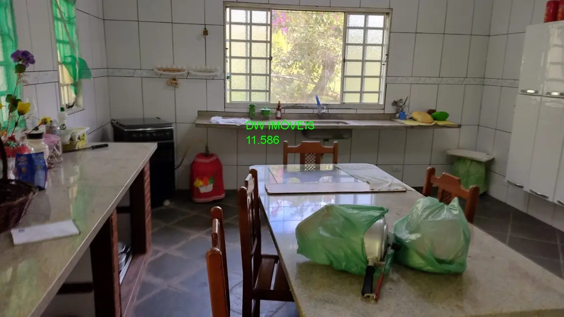 Foto 9 de Chácara com 3 quartos à venda, 150m2 em Juquitiba - SP