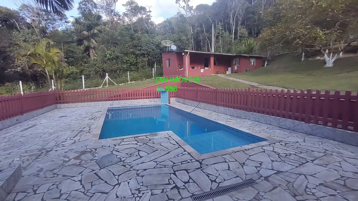 Foto 4 de Chácara com 3 quartos à venda, 300m2 em Juquitiba - SP