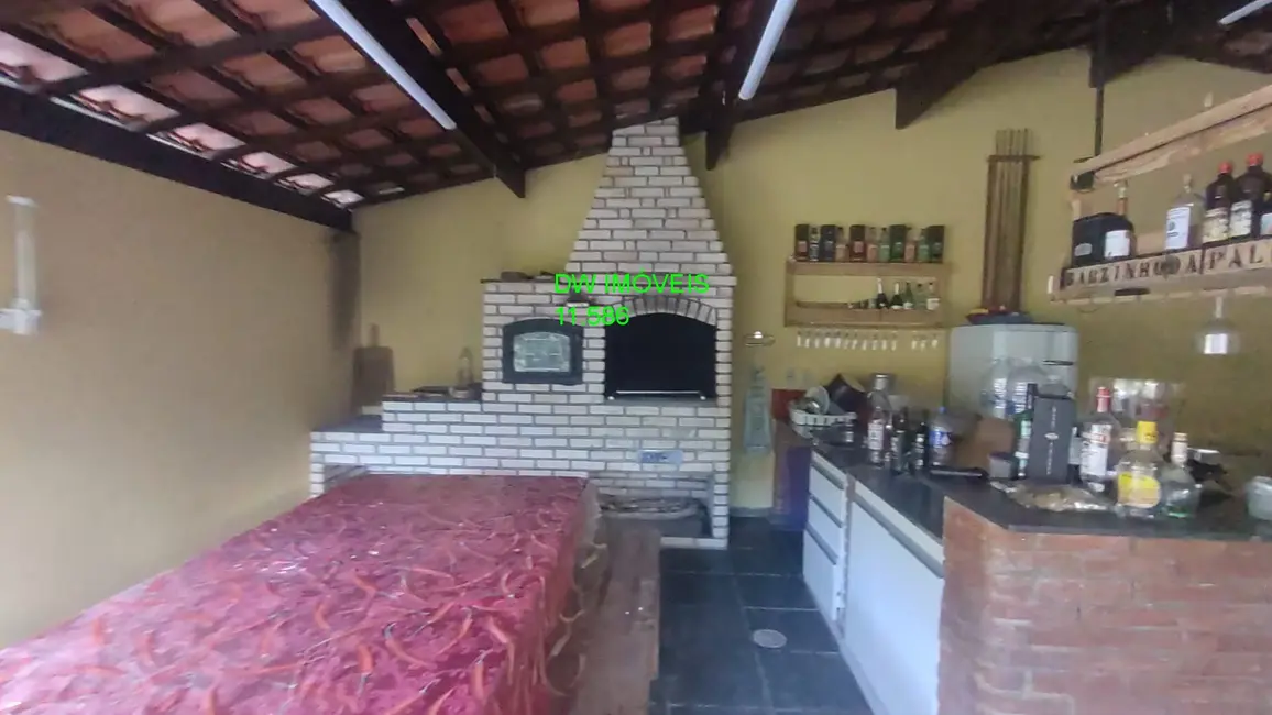 Foto 5 de Chácara com 3 quartos à venda, 300m2 em Juquitiba - SP