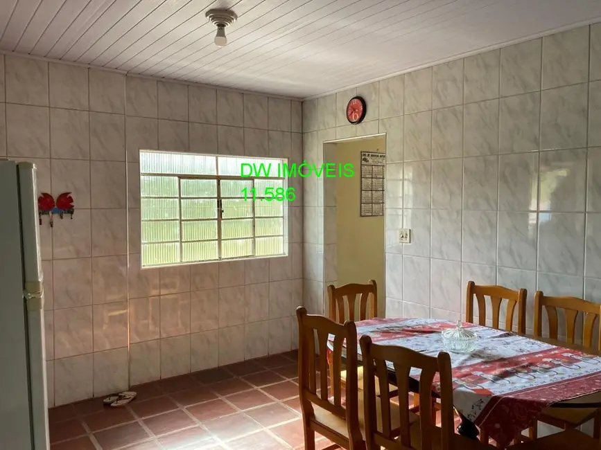 Chácara com 3 quartos à venda, 250m2 em Miracatu - SP - imagem 8 Foto 8 de Chácara com 3 quartos à venda, 250m2 em Miracatu - SP