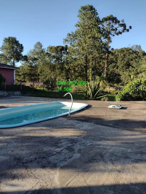 Chácara com 2 quartos à venda, 150m2 em Sao Lourenco Da Serra - SP - imagem 5 Foto 5 de Chácara com 2 quartos à venda, 150m2 em Sao Lourenco Da Serra - SP