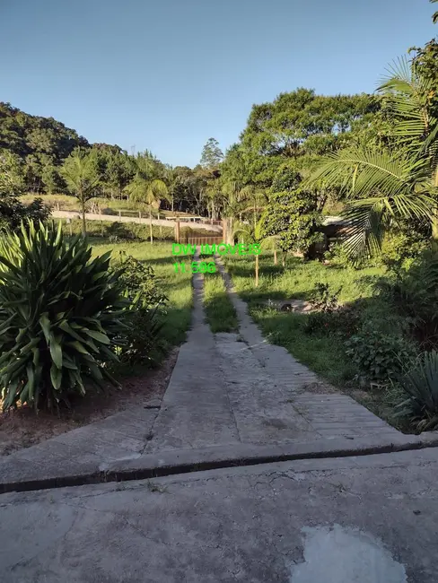 Chácara com 2 quartos à venda, 150m2 em Sao Lourenco Da Serra - SP - imagem 3 Foto 3 de Chácara com 2 quartos à venda, 150m2 em Sao Lourenco Da Serra - SP