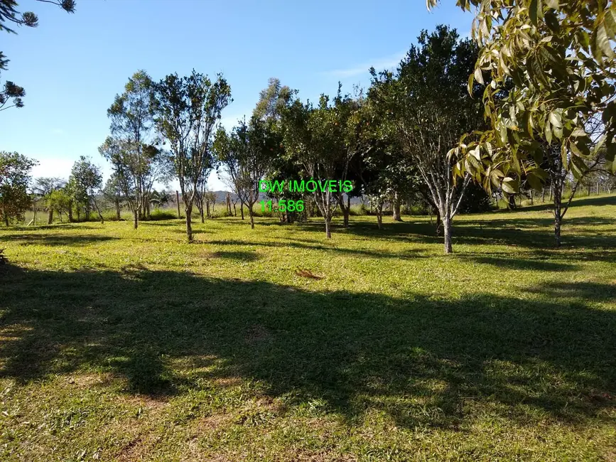Foto 1 de Terreno / Lote à venda, 3500m2 em Juquitiba - SP