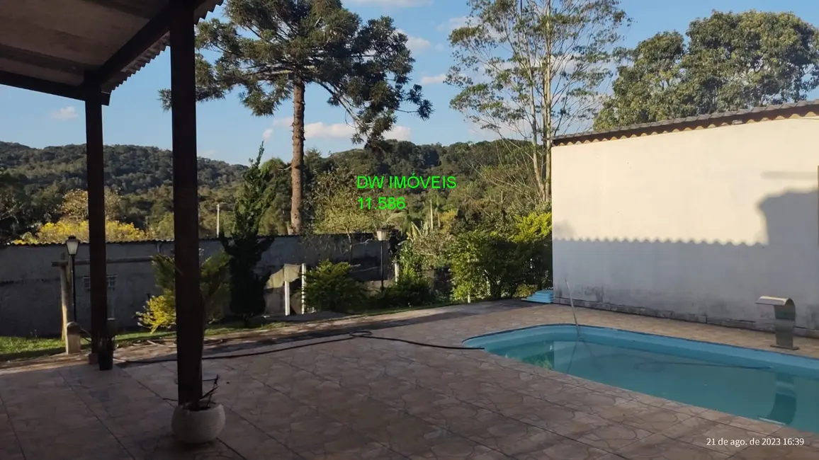 Foto 2 de Chácara com 3 quartos à venda, 180m2 em Juquitiba - SP