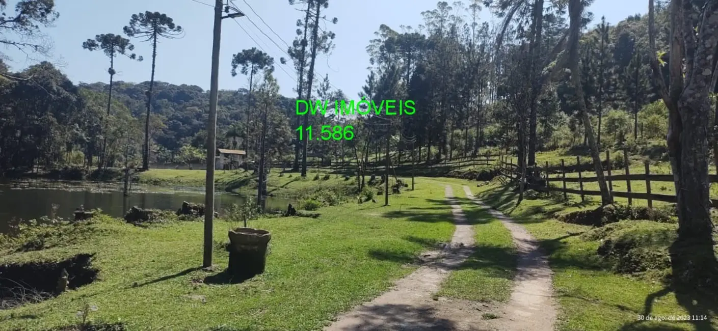 Foto 3 de Sítio / Rancho com 3 quartos à venda em Centro, Juquitiba - SP