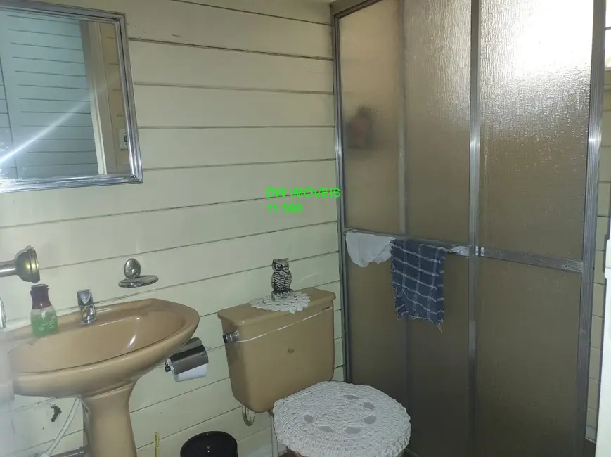 Foto 6 de Sítio / Rancho com 3 quartos à venda, 1000m2 em Centro, Juquitiba - SP