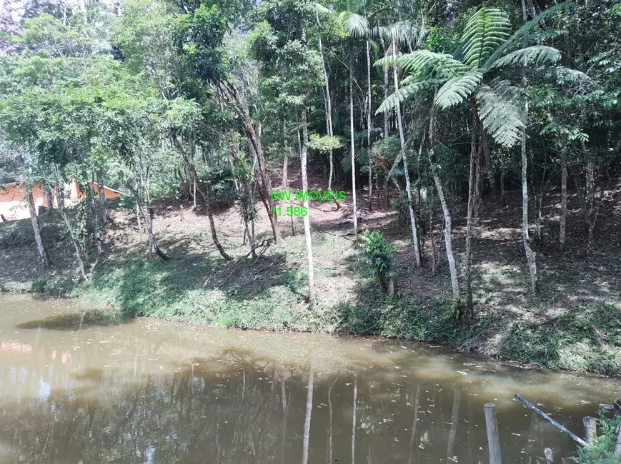 Foto 3 de Chácara com 3 quartos à venda, 90m2 em Centro, Juquitiba - SP