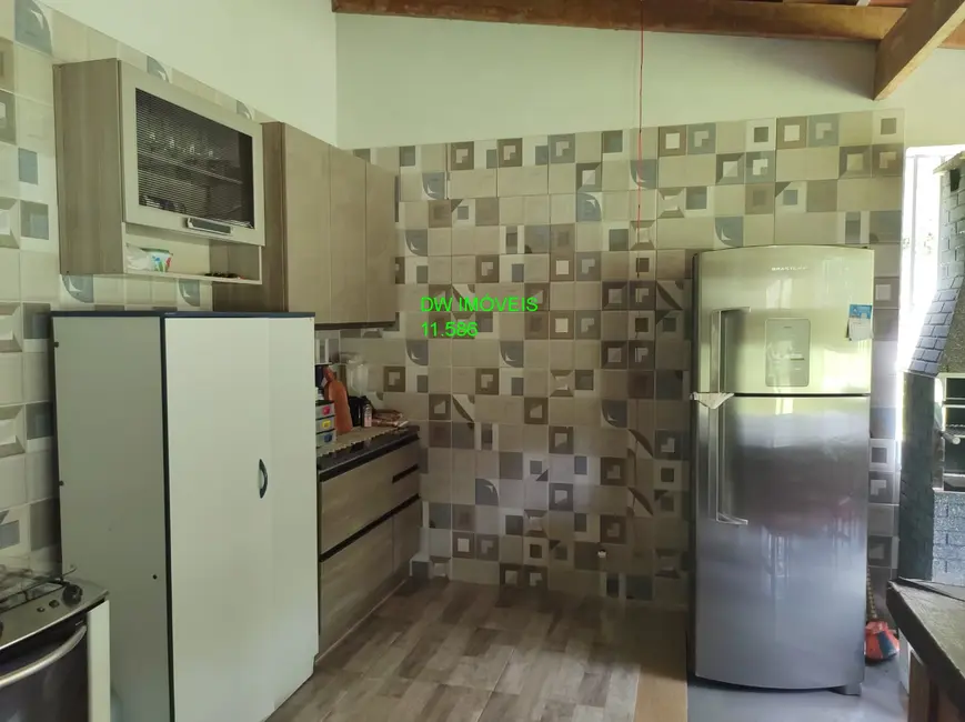 Foto 3 de Chácara com 2 quartos à venda, 150m2 em Juquitiba - SP