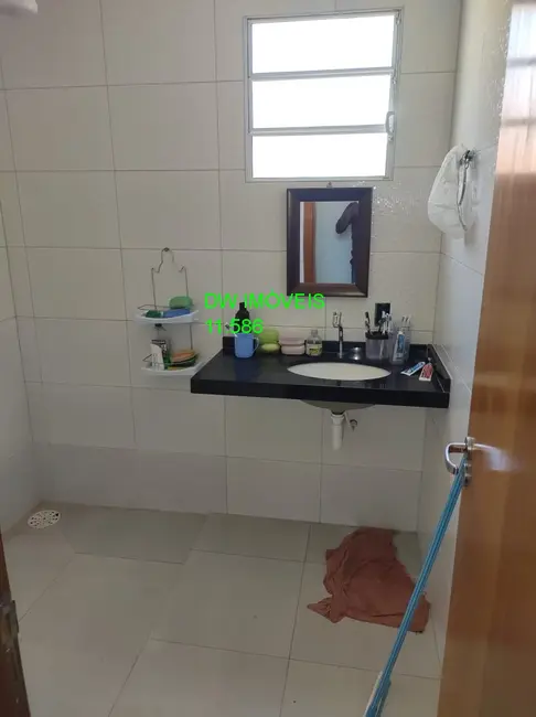 Foto 9 de Chácara com 2 quartos à venda, 150m2 em Juquitiba - SP