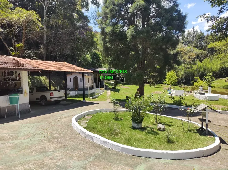 Sítio / Rancho com 6 quartos à venda, 300m2 em Centro, Juquitiba - SP - imagem 5 Foto 5 de Sítio / Rancho com 6 quartos à venda, 300m2 em Centro, Juquitiba - SP