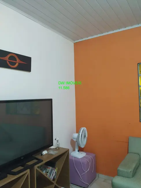 Casa com 2 quartos à venda, 300m2 em Sao Lourenco Da Serra - SP - imagem 6 Foto 6 de Casa com 2 quartos à venda, 300m2 em Sao Lourenco Da Serra - SP
