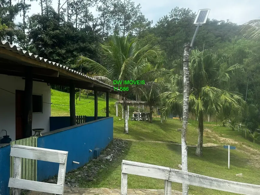 Foto 4 de Sítio / Rancho com 14 quartos à venda, 1000m2 em Miracatu - SP
