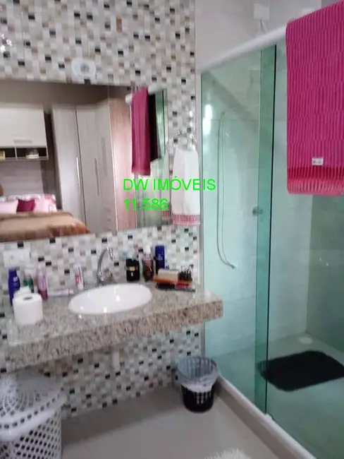 Foto 4 de Casa com 3 quartos à venda, 150m2 em Barnabés, Juquitiba - SP