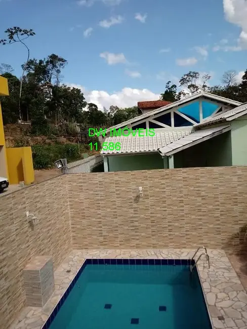 Foto 1 de Casa com 3 quartos à venda, 150m2 em Barnabés, Juquitiba - SP