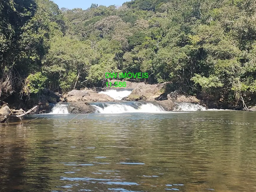 Foto 27 de Chácara à venda, 250m2 em Juquitiba - SP